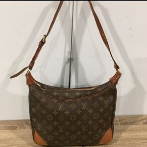 Authentic Louis Vuitton Sologne Monogram
